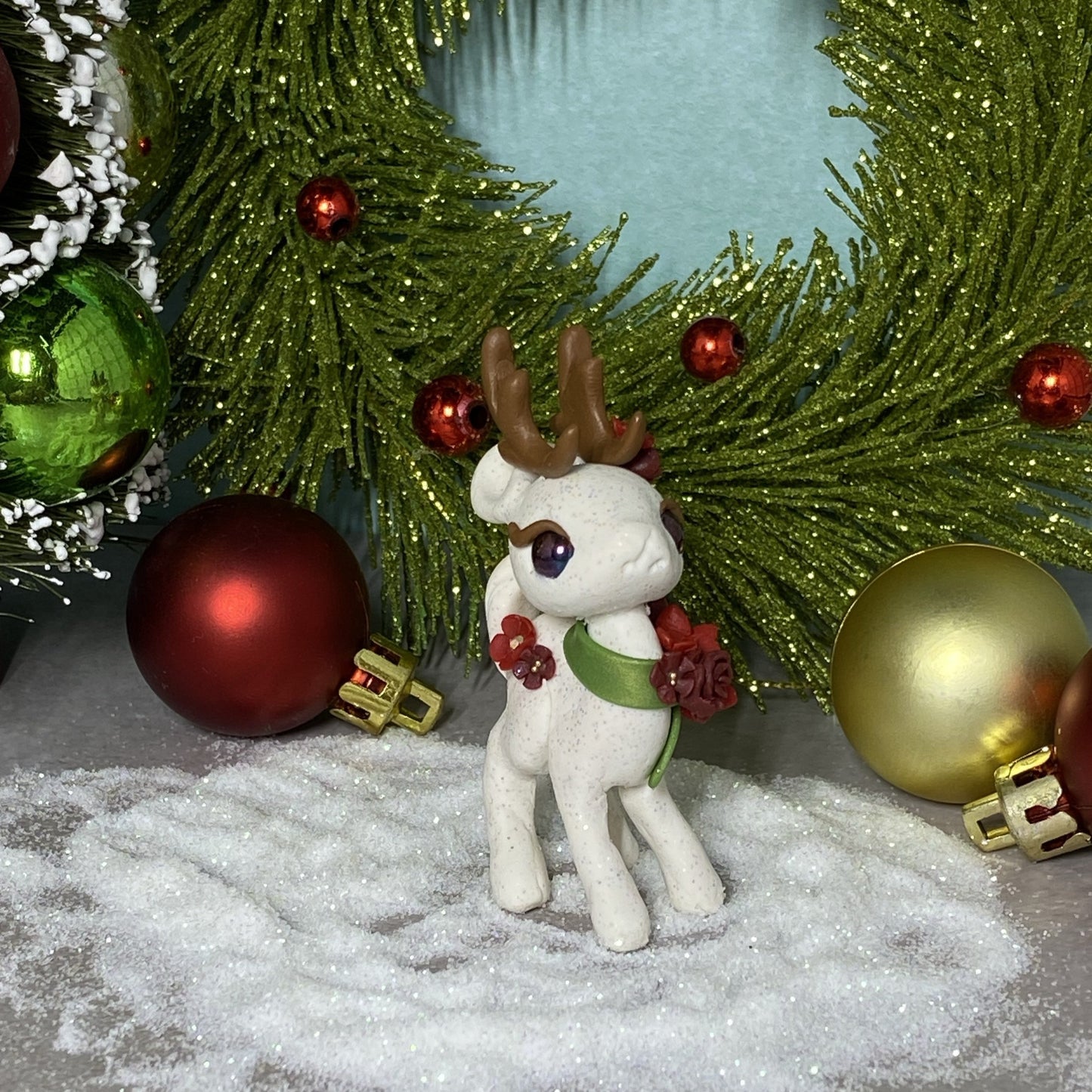Poinsettia Bun Bun-Deer Hybrid