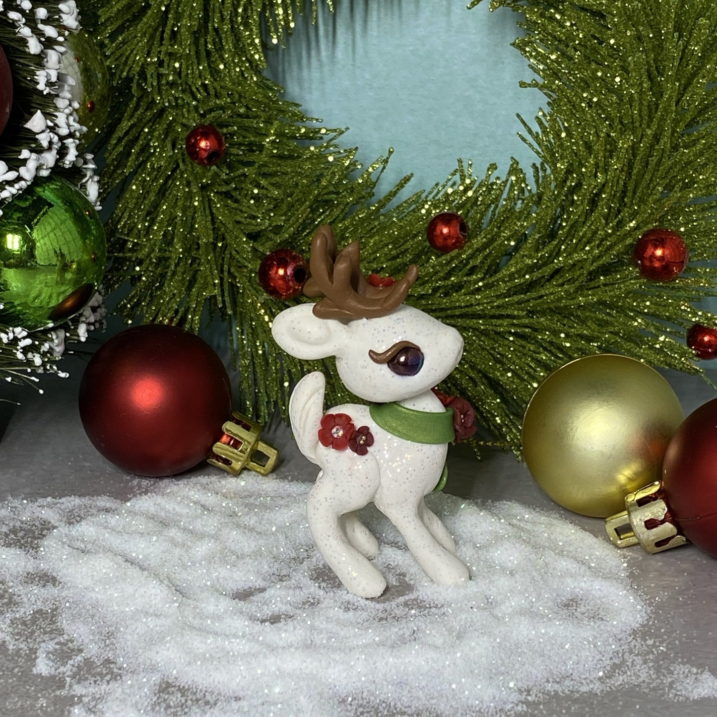 Poinsettia Bun Bun-Deer Hybrid