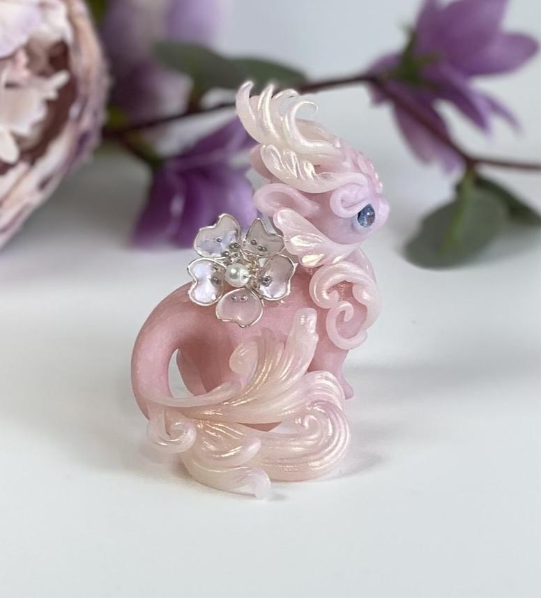 Pale Pink Jade Dragon with pupil eyes