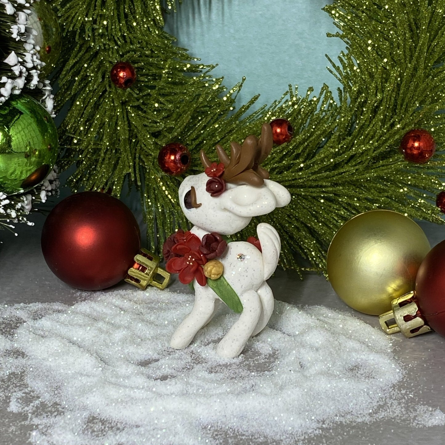Poinsettia Bun Bun-Deer Hybrid