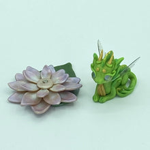 Load image into Gallery viewer, Green Fairy Dragon with Magnet Lotus Flower