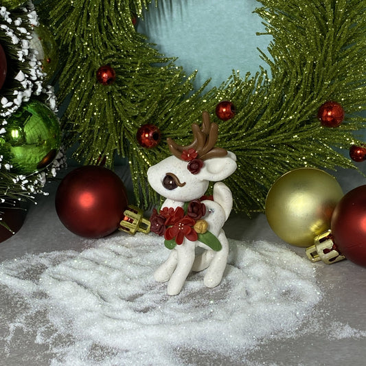 Poinsettia Bun Bun-Deer Hybrid